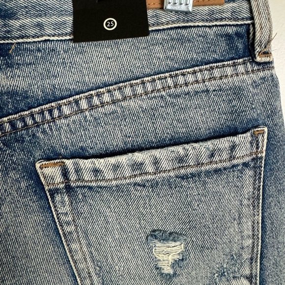 BLANKNYC Women’s Hollyweird Frayed Hem Denim Shorts Distressed Blue Size 25 - Picture 5 of 12